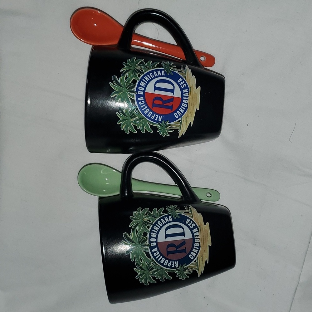 : 2 Dominican Republic souviner Coffee cup Mugs w/ spoons republica dominicana